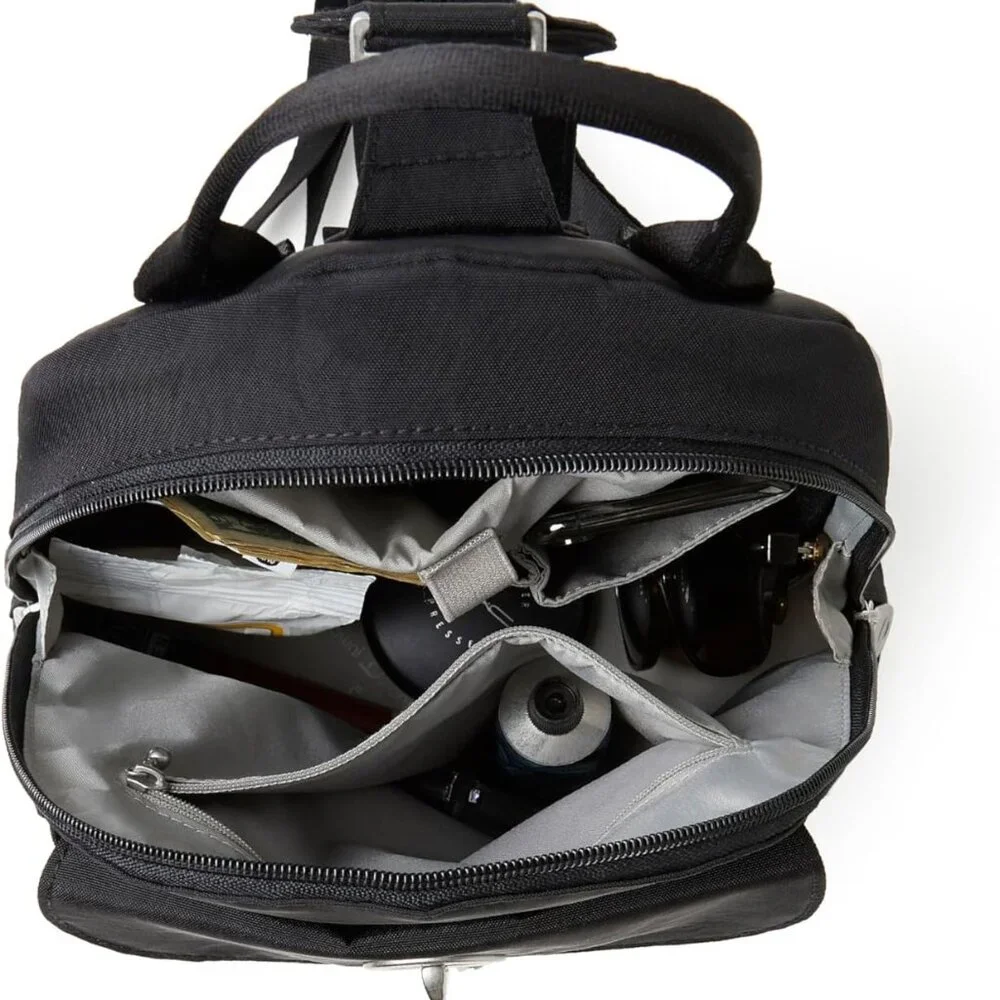 Baggallini Black Cheetah Embossed Naples Convertible Backpack/NWT